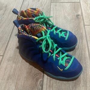 Nike Kids Blue Sneakers with Colorful Laces